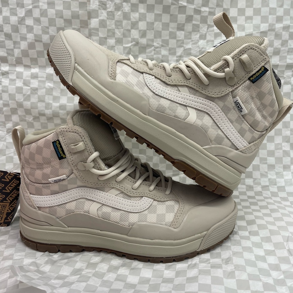 Vans WMNS' UltraRange EXO Hi Gore-Tex
Cream Lace Up Boot
Mte2
Checkerboard Birch - Picture 11 of 16